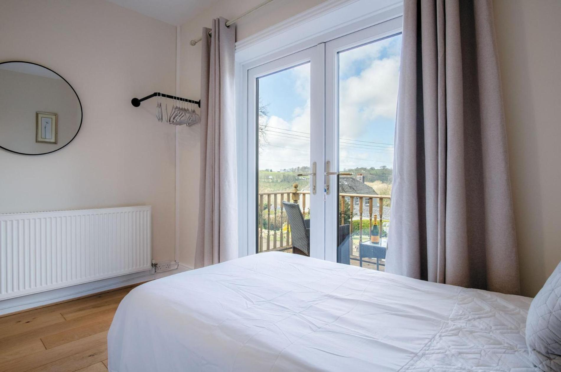 Sorrento - 3 Bed Holiday Home - Wisemans Bridge Stepaside  Eksteriør bilde